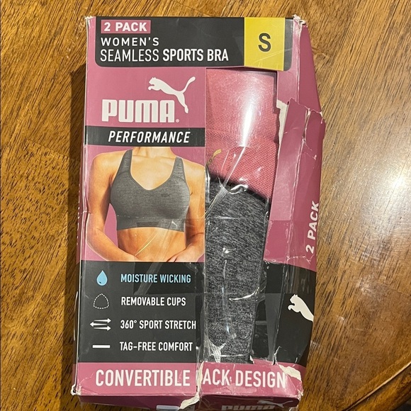 Puma Other - PUMA Women's Seamless Sports Bra - Black and Pink